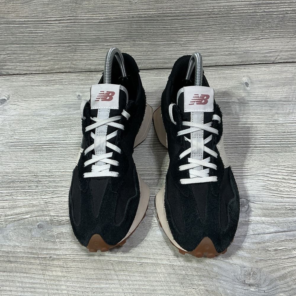New Balance 327 Womens Size 8 B Black White Gum Suede Sneakers Shoes WS327BL - Picture 3 of 12